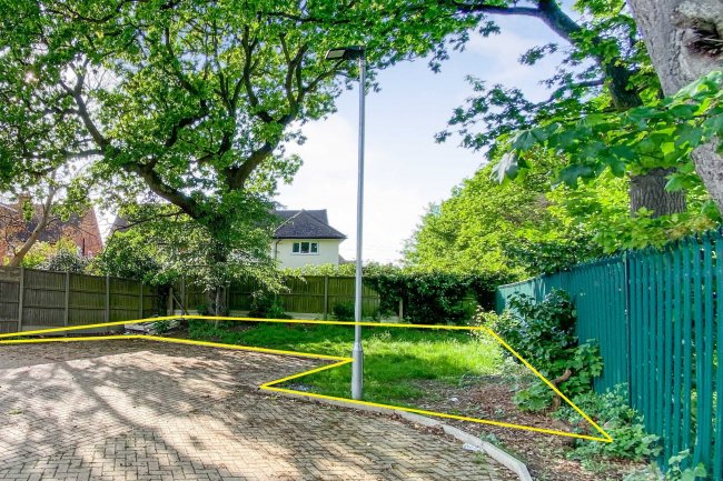 Land, Banbury Close (r/o 23 Hedge Hill), Enfield EN2 8BL 1