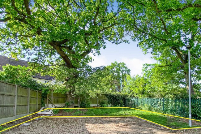 Land, Banbury Close (r/o 23 Hedge Hill), Enfield EN2 8BL 1