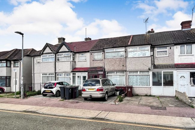 221 Beam Avenue, Dagenham, Essex, RM10 9BP 3