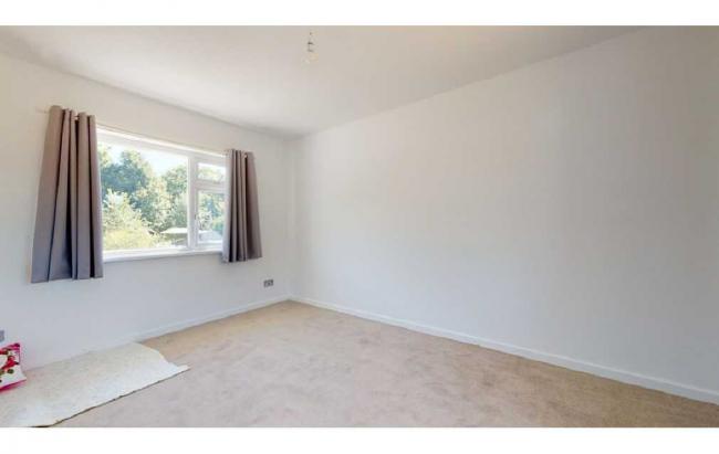 93 Hemel Hempstead Road, Redbourn, St Albans, Hertfordshire AL3 7NN 1