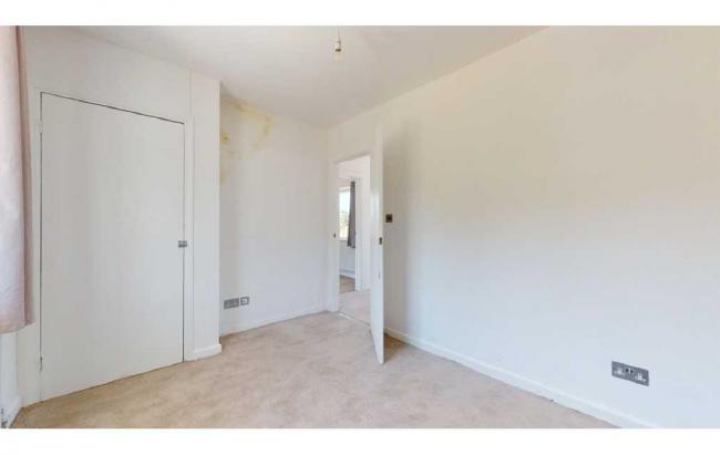 93 Hemel Hempstead Road, Redbourn, St Albans, Hertfordshire AL3 7NN 1