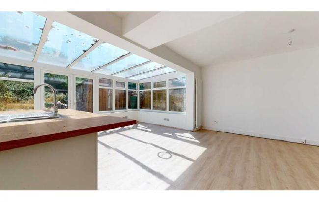 93 Hemel Hempstead Road, Redbourn, St Albans, Hertfordshire AL3 7NN 1