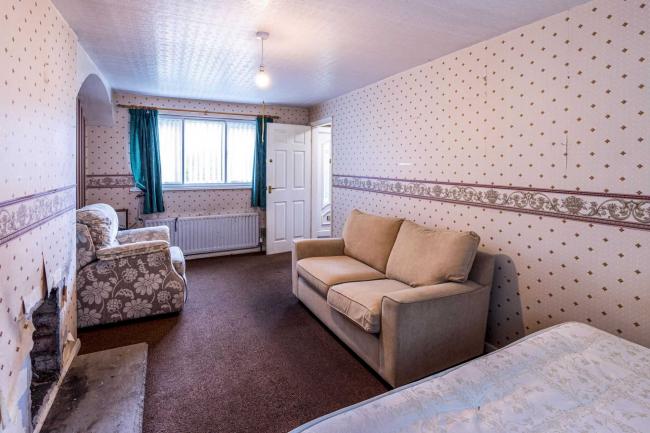 7 Potlands, Leeming Bar, Northallerton DL7 9BA 4