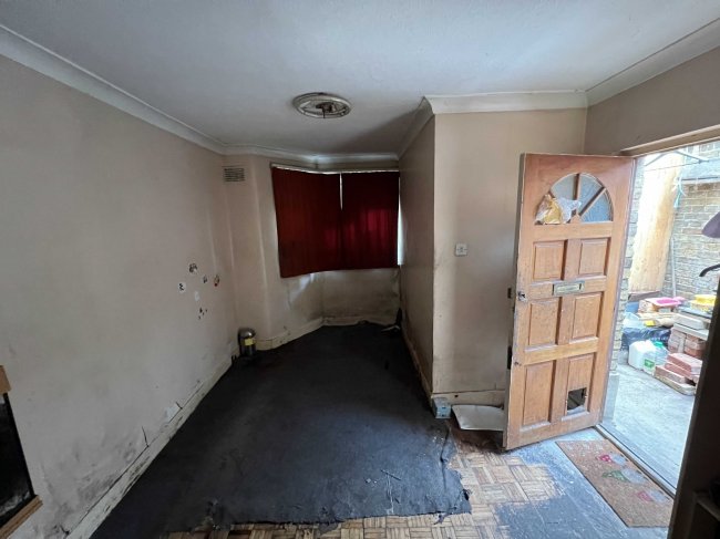 83 & 83A Colworth Road, Leytonstone, E11 1JA 5