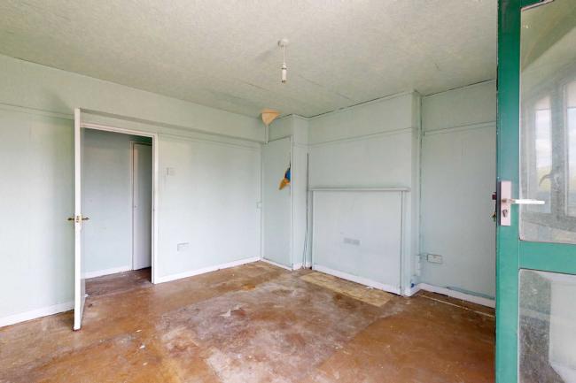 37 Perkins House, Wallwood Street, Poplar, London E14 7AH 6