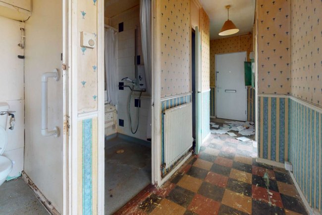 33 Salisbury House, Hobday Street, Poplar, London, E14 6AY 2