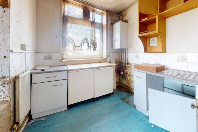 33 Salisbury House, Hobday Street, Poplar, London, E14 6AY 2