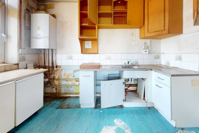 33 Salisbury House, Hobday Street, Poplar, London, E14 6AY 2