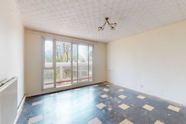 9 Gayton House, Chiltern Road, Bow, London, E3 4BX 3