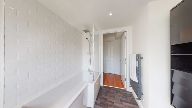 Flat 2, Cherry Tree House, 59a Staines Road, Twickenham, London, TW2 5BH 5