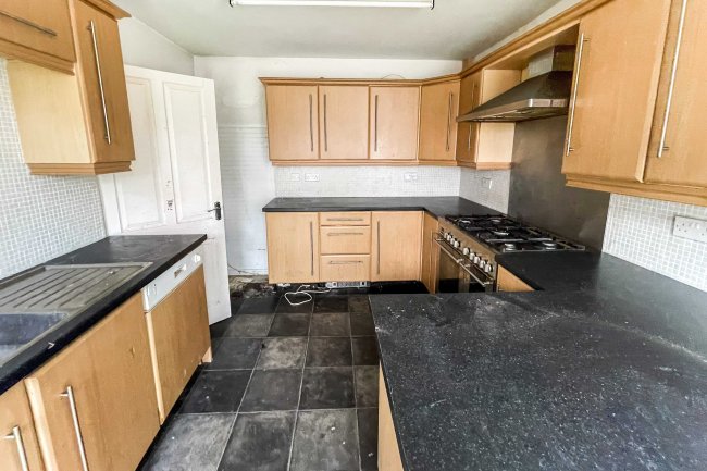 3 Kingham Close, Widnes, Cheshire, WA8 0BJ 1