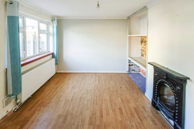 6 Trafford Gardens, Barrow, Clitheroe, Lancashire, BB7 9AX 2