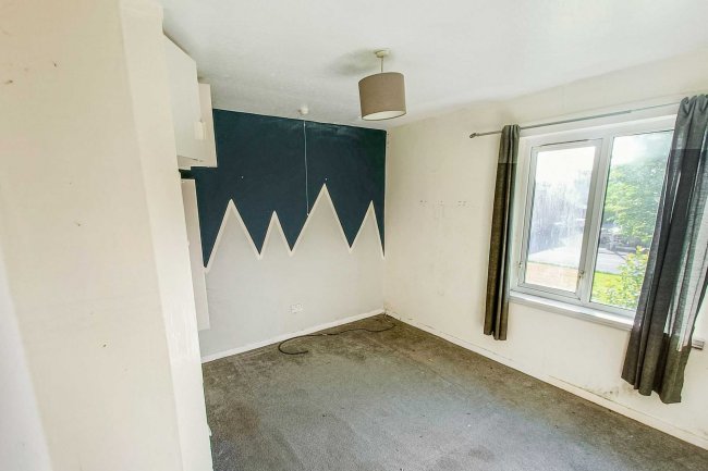 6 Trafford Gardens, Barrow, Clitheroe, Lancashire, BB7 9AX 2