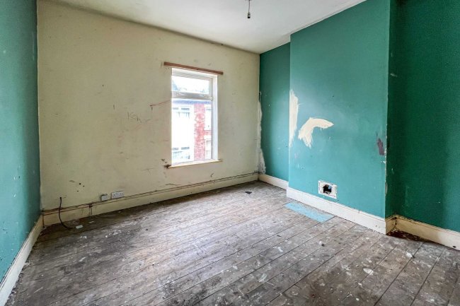 22 Allestree Street, Alvaston, Derby. DE24 8TS 9