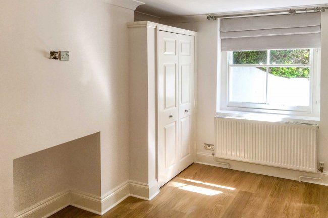 Flat A, 16 Tyrwhitt Road, Brockley, London, SE4 1QG 5