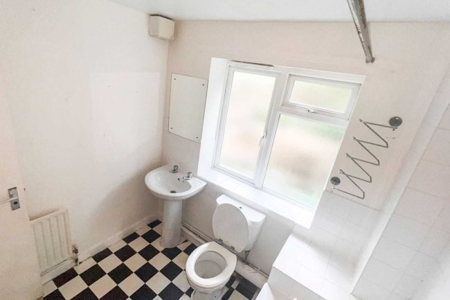 6A & 6B Grace's Road, Camberwell, London, SE5 8PA 7