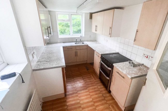 6A & 6B Grace's Road, Camberwell, London, SE5 8PA 7