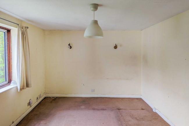 14 Godstone Mount, Downs Court Road, Purley, Surrey, CR8 1BA 3