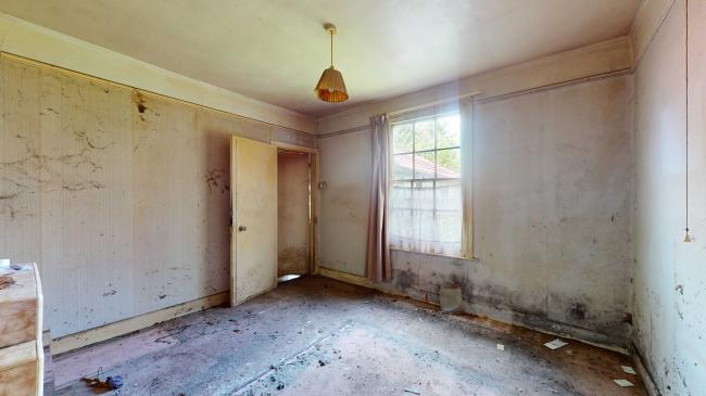 The Bungalow, North End Lane, Orpington, Kent, BR6 7HQ 8