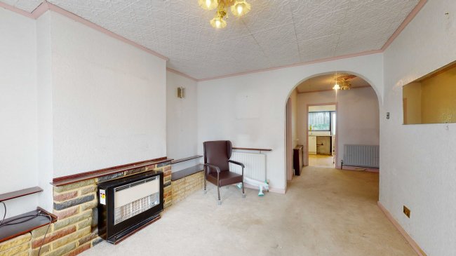 98 Radnor Avenue, Welling, Kent, DA16 2BY 5