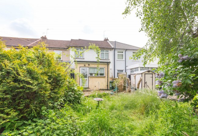 98 Radnor Avenue, Welling, Kent, DA16 2BY 5