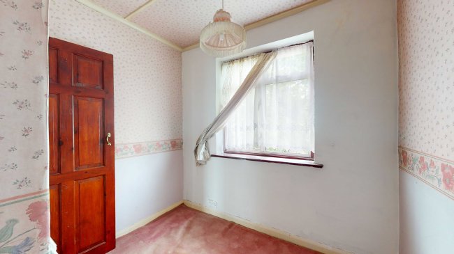 98 Radnor Avenue, Welling, Kent, DA16 2BY 5