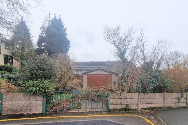 Garage & Land at the end of St Leonards Road, Croydon, Surrey, CR0 4BN 5