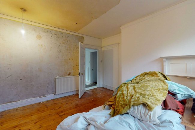 East House, 69 Stanmore Hill, Stanmore, Middlesex, HA7 3DZ 6