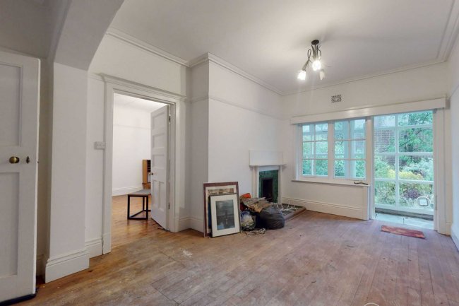 East House, 69 Stanmore Hill, Stanmore, Middlesex, HA7 3DZ 6