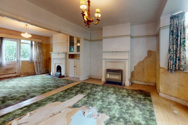 11 The Brandries, Wallington, Surrey, SM6 7NA 6