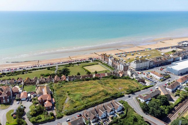 123 West Hill Road, St Leonards on Sea, East Sussex, TN38 0NL 6