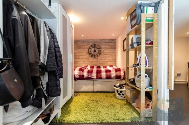 1C and 1D Gipsy Road, London SE27 9TD 10