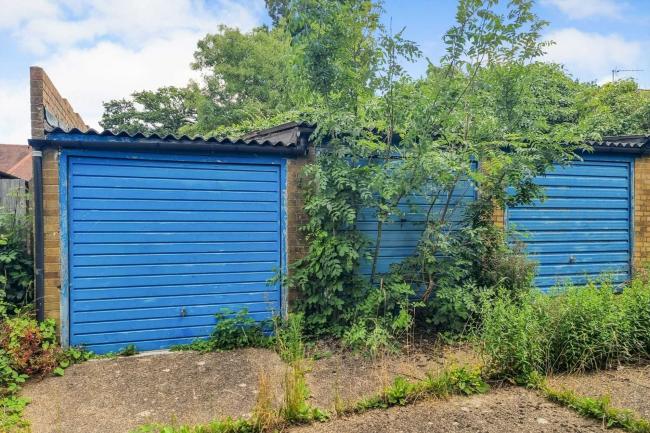 Land rear of 49 Lindal Crescent, Enfield, EN2 7RP 5