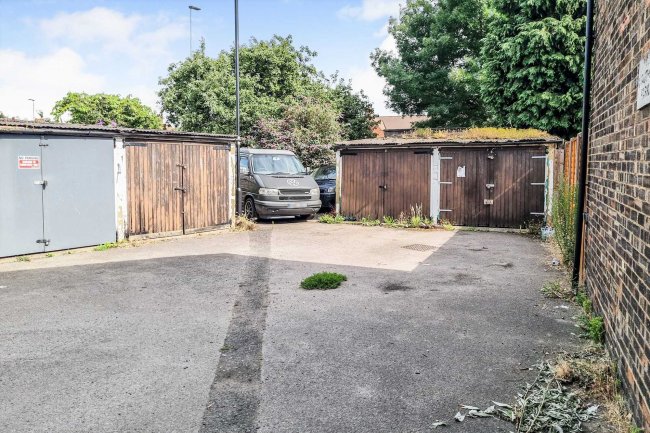 Former Garages at Wauthier Close, London, N13 5HU 9