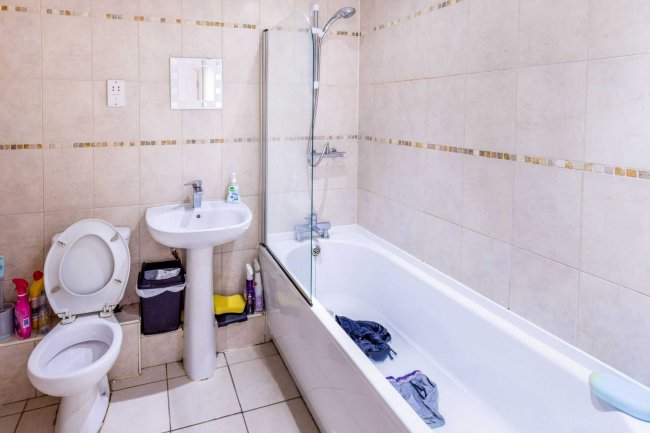 Flat 3, 1 Woodcote Fold, Oakworth, Keighley, BD22 0QG 8