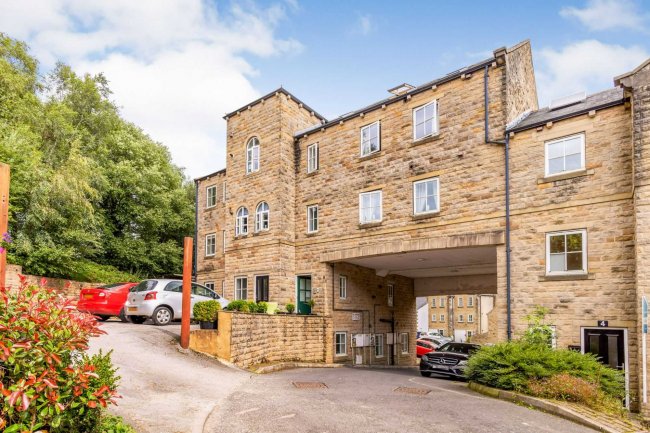 Flat 3, 1 Woodcote Fold, Oakworth, Keighley, BD22 0QG 8