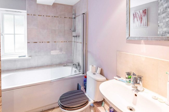 Flat 1, 3 Woodcote Fold, Oakworth, Keighley, BD22 0QG 9