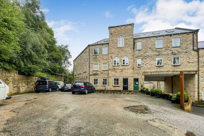 Flat 1, 3 Woodcote Fold, Oakworth, Keighley, BD22 0QG 9