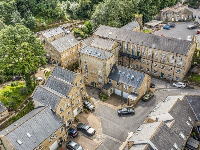 Flat 1, 3 Woodcote Fold, Oakworth, Keighley, BD22 0QG 9