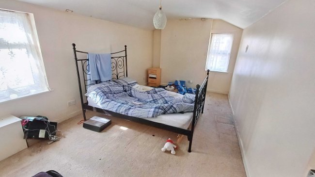 17 & 19 Windsor Place, Fleetwood, FY7 6HQ 9