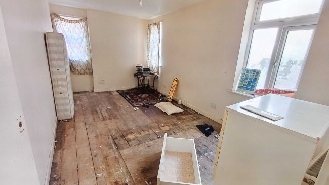 17 & 19 Windsor Place, Fleetwood, FY7 6HQ 9