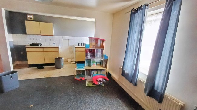 17 & 19 Windsor Place, Fleetwood, FY7 6HQ 9