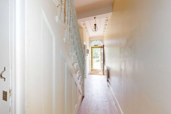 18 Mildmay Road, Ilford, Essex, IG1 1DT 3