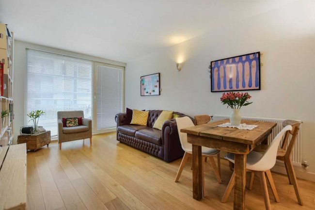 Flat 214, Vantage Building, Station Approach, Hayes, UB3 4BQ 8