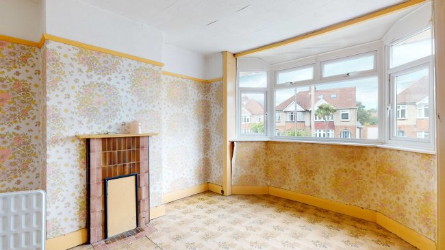 114 Boxalls Lane, Aldershot, Hampshire, GU11 3QG 7