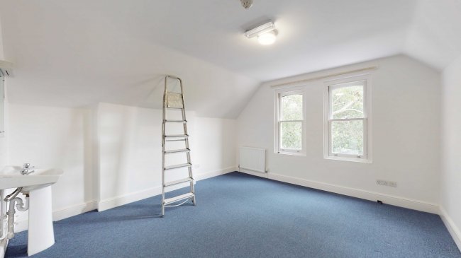 229 St. Margarets Road, Twickenham, TW1 1LU 8