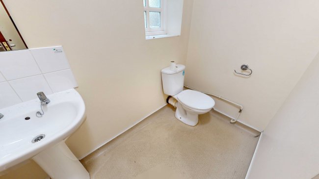 229 St. Margarets Road, Twickenham, TW1 1LU 8