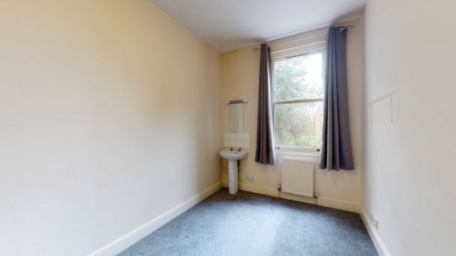 229 St. Margarets Road, Twickenham, TW1 1LU 8