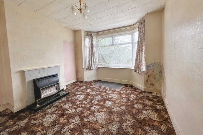 113 Spring Road, Sholing, Southampton, Hampshire, SO19 2NU 8