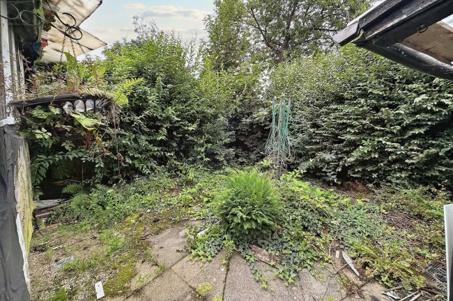 113 Spring Road, Sholing, Southampton, Hampshire, SO19 2NU 8